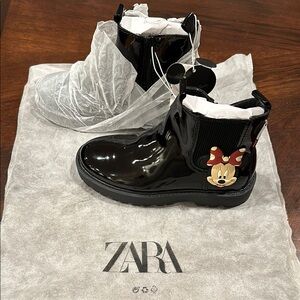 Zara Black Kids Boots with Cartoon Design